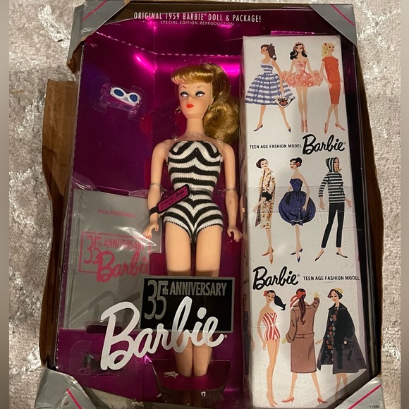 35th anniversary Barbie in box - Picture 2 of 2